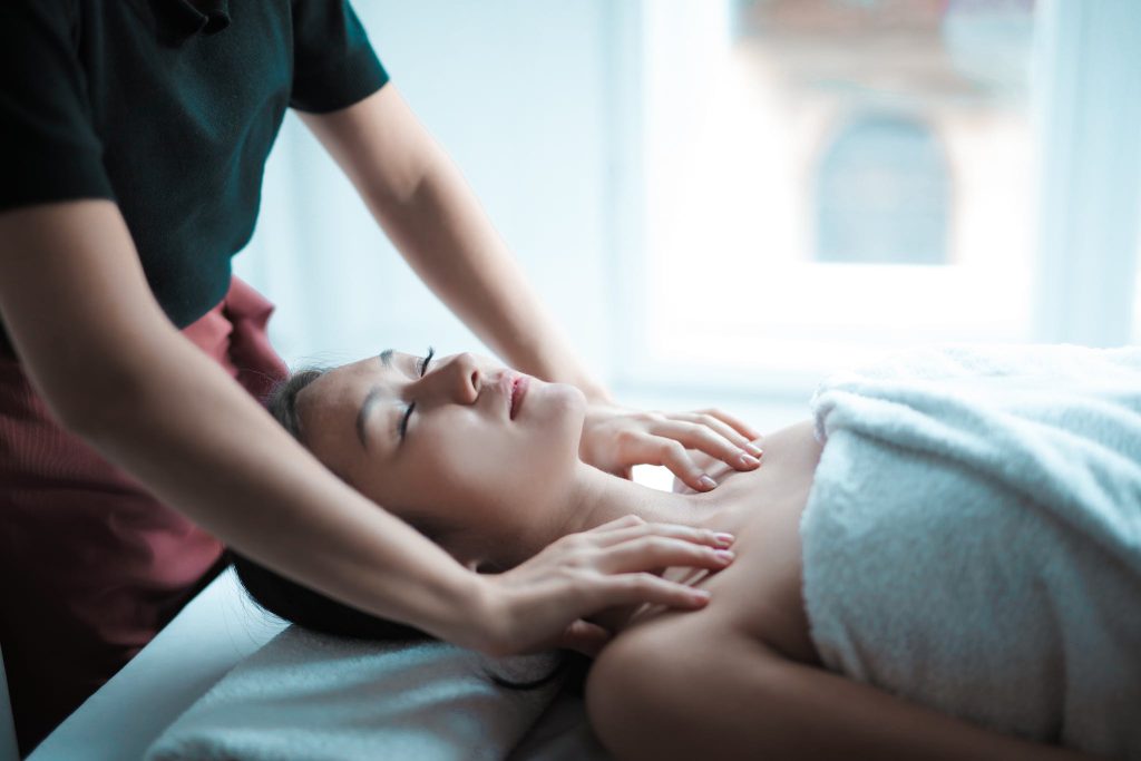 Deep Tissue Oil Massage